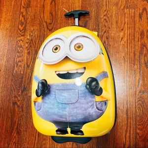 NEW! Minions Despicable Me Suitcase (exclusive)